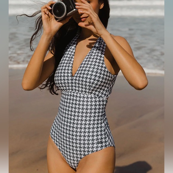 Albion Other - Albion Shell Shock Houndstooth V neck swimsuit